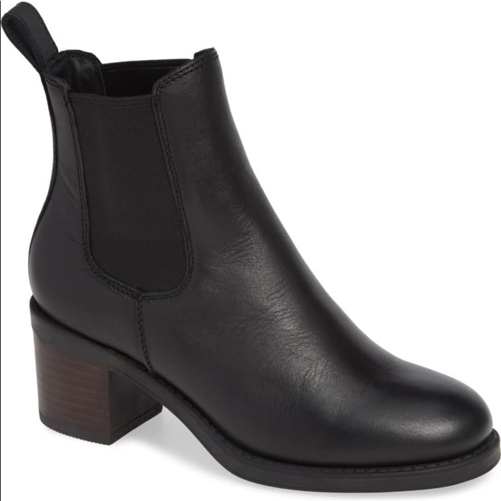 Cougar Fargo Waterproof Chelsea Bootie